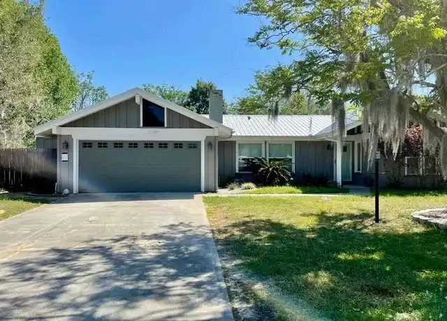 Property at 6189 W Pine Cir, Crystal River, FL, 34429, 3 beds, 2 baths, [object Object]