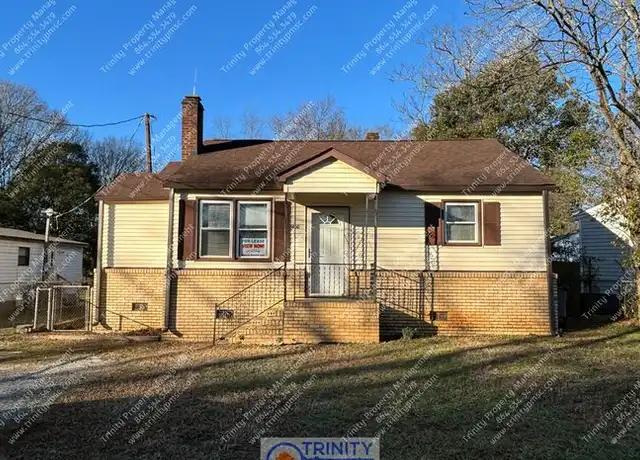 Property at 400 S Florida Ave, Greenville, SC, 29611, 2 beds, 1 bath, [object Object]