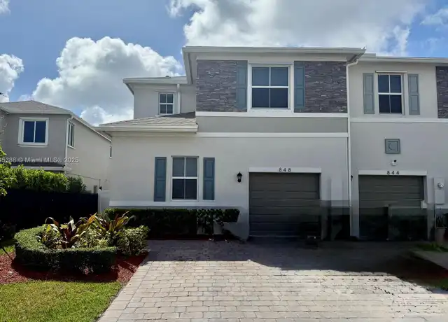 Property at 848 SE 17th St, Homestead, FL, 33034, 4 beds, 3 baths, [object Object]