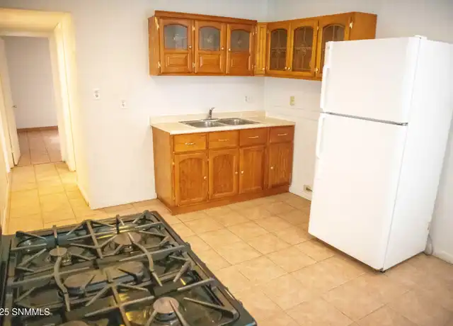 Property at 910 Van Patten Ave, Las Cruces, NM, 88005, 2 beds, 1 bath, [object Object]