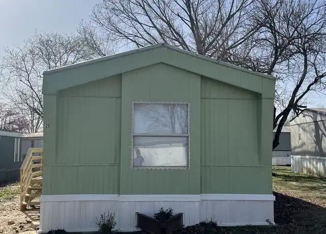 Property at 1305 N Floyd St #25, Jonesboro, AR, 72401, 3 beds, 2 baths, [object Object]