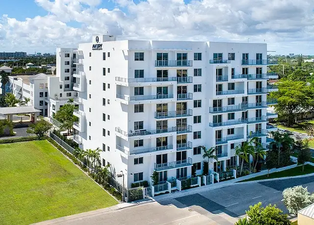 Photo of 275 N Federal Hwy, Pompano Beach, FL 33062