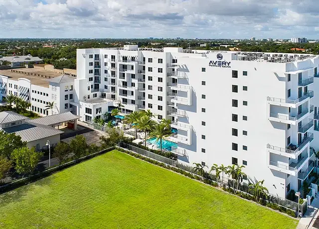 Photo of 275 N Federal Hwy, Pompano Beach, FL 33062