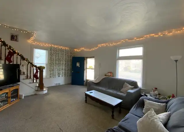 Property at 468 S 7th St, Indiana, PA, 15701, 4 beds, 2 baths, [object Object]