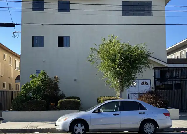 Property at 4063 W 130th St Unit 5, Hawthorne, CA, 90250, 1 bed, 1 bath, [object Object]