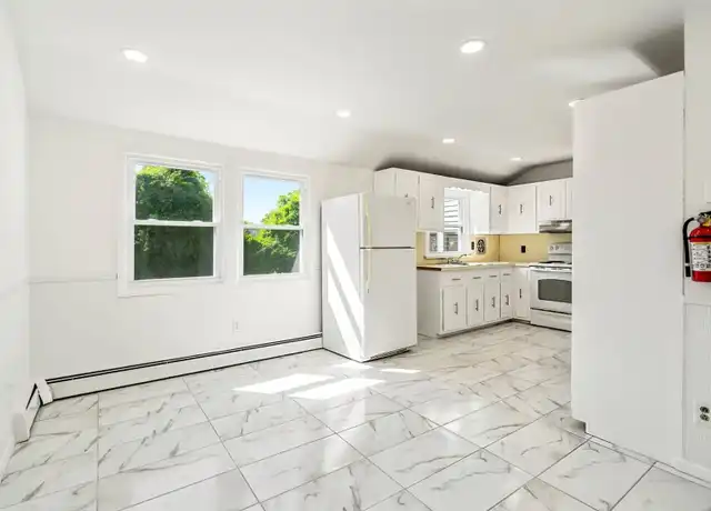 Property at 222 Cedar Grove Rd, Toms River, NJ, 08753, 3 beds, 2 baths, [object Object]