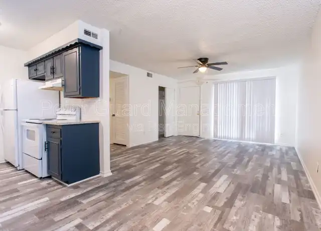 Property at 140 E 31st St S Unit 306, Wichita, KS, 67216, 3 beds, 2 baths, [object Object]