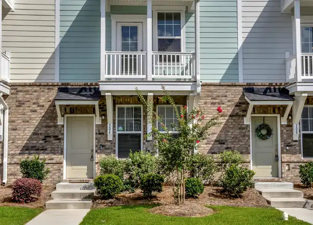 Property at 306 Pathfinder Way, Charleston, SC, 29492, 3 beds, 2.5 baths, [object Object]