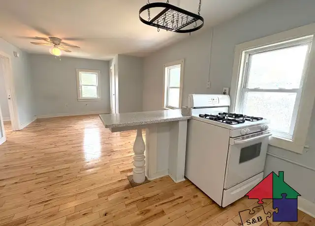 Property at 52-62 Cedar St Unit 6F, Burlington, VT, 05401, 1 bed, 1 bath, [object Object]