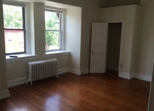 Property at 4402 Chestnut St Unit 4404-3, Philadelphia, PA, 19104, 1 bed, 1 bath, [object Object]