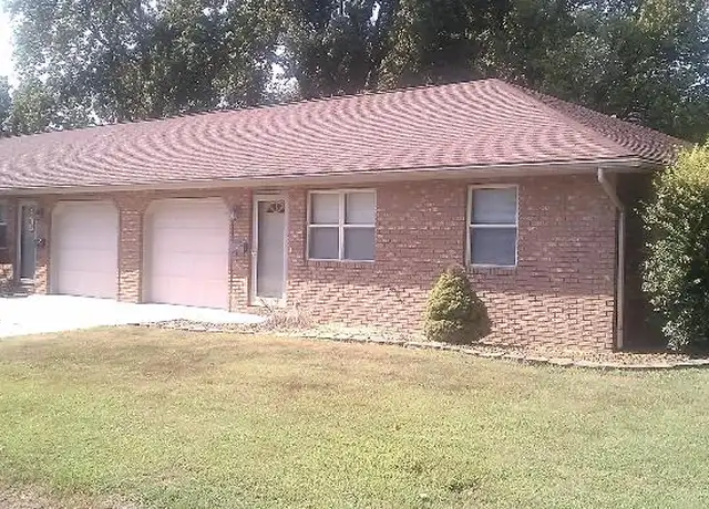 Property at 510 E Reeves St, Marion, IL, 62959, 2 beds, 1 bath, [object Object]