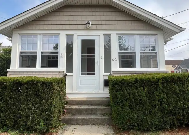 Property at 62 Scarcliffe Dr, Malverne, NY, 11565, 2 beds, 1 bath, [object Object]