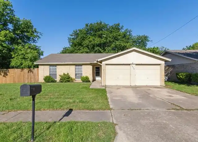 Property at 6121 Stardust Dr S, Watauga, TX, 76148, 3 beds, 2 baths, [object Object]