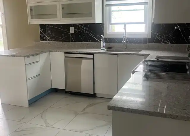 Property at 340 Fort Hale Rd, New Haven, CT, 06512, 4 beds, 3 baths, [object Object]