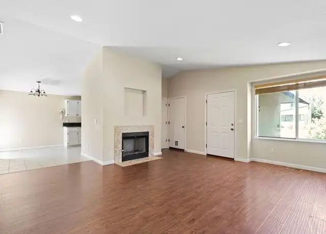 Property at 3918 SE 52nd Ave, Portland, OR, 97206, 3 beds, 2 baths, [object Object]
