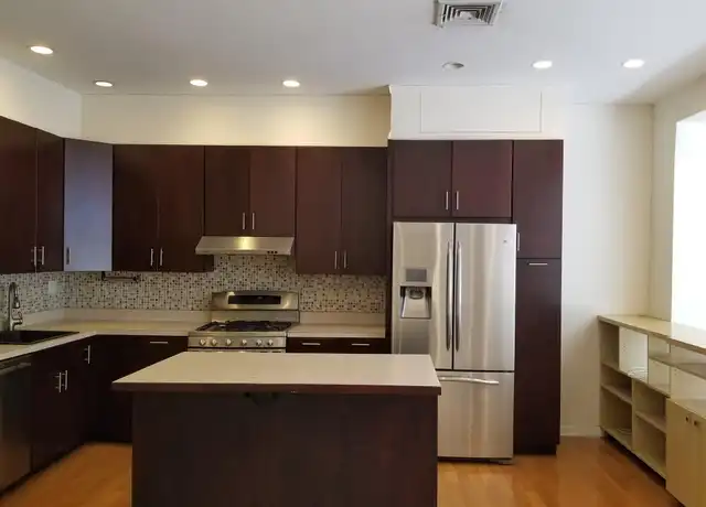 Property at 232 E 53rd St, New York, NY, 10022, 2 beds, 2 baths, [object Object]