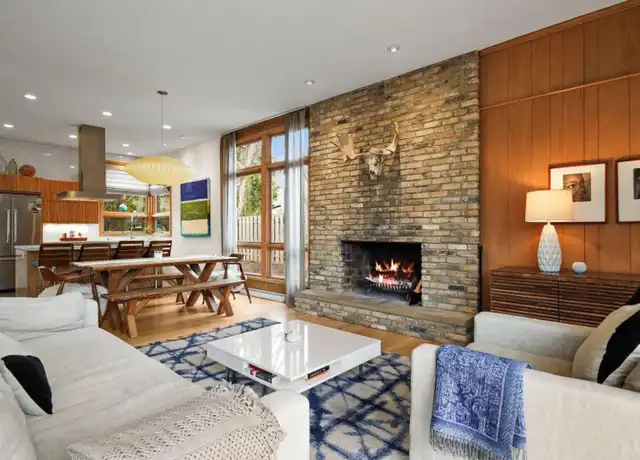 Property at 1406 W Skyline Dr, Madison, WI, 53705, 4 beds, 2 baths, [object Object]