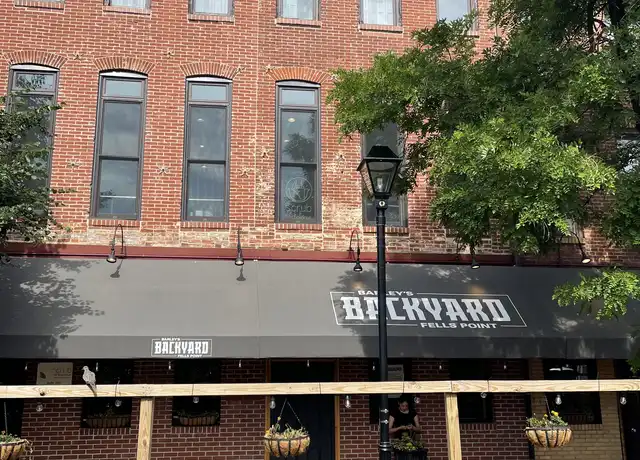 Property at 722 S Broadway Unit 300, Baltimore, MD, 21231, 2 beds, 1 bath, [object Object]