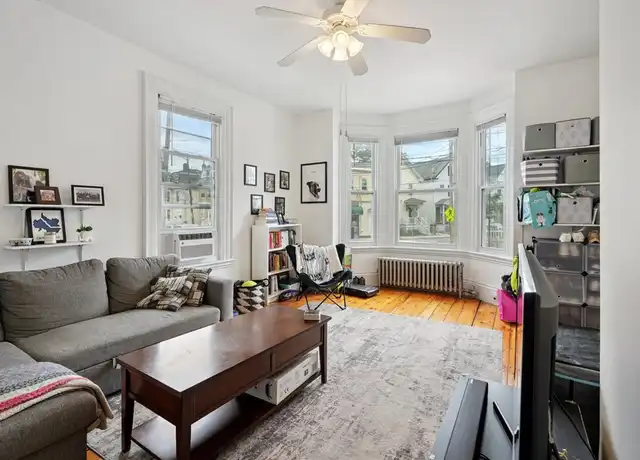 Property at 67 Concord Ave Unit 1, Somerville, MA, 02143, 2 beds, 1 bath, [object Object]