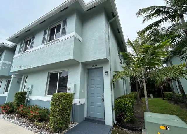 Property at 1924 Alamanda Way Unit 1924, Riviera Beach, FL, 33404, 3 beds, 2.5 baths, [object Object]