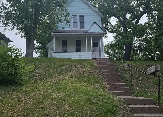 Property at 1501 Belle Ave, Davenport, IA, 52803, 2 beds, 2 baths, [object Object]