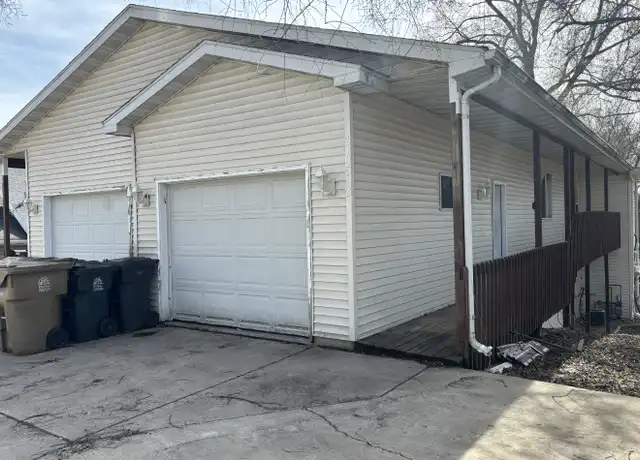 Property at 2105 Schlimgen Ave Unit 1, Madison, WI, 53704, 2 beds, 1 bath, [object Object]