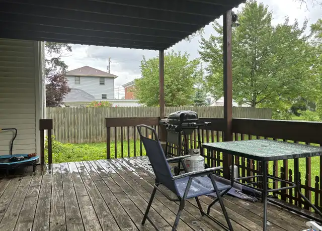 Property at 2105 Schlimgen Ave Unit 1, Madison, WI, 53704, 2 beds, 1 bath, [object Object]