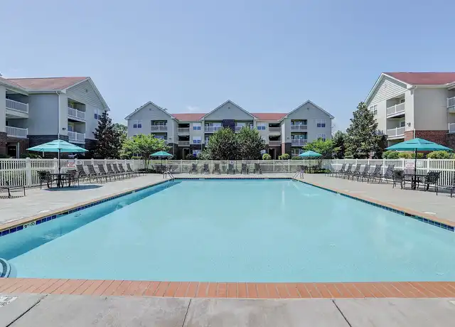 Property at Autumn Winds - 851 Ted A Crozier Sr Blvd, Clarksville, TN, 37043, 1 bed, 1 bath, [object Object]