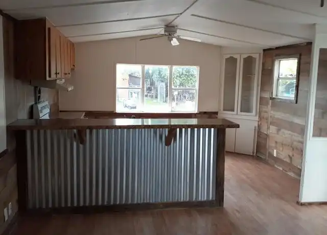 Property at 5201 Azle Ave Unit 09, Fort Worth, TX, 76114, 2 beds, 1 bath, [object Object]