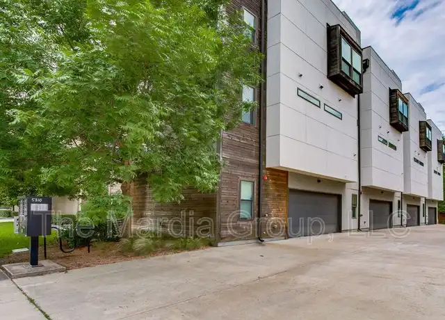 Property at 5810 Bryan Pkwy #300, Dallas, TX, 75206, 2 beds, 3 baths, [object Object]
