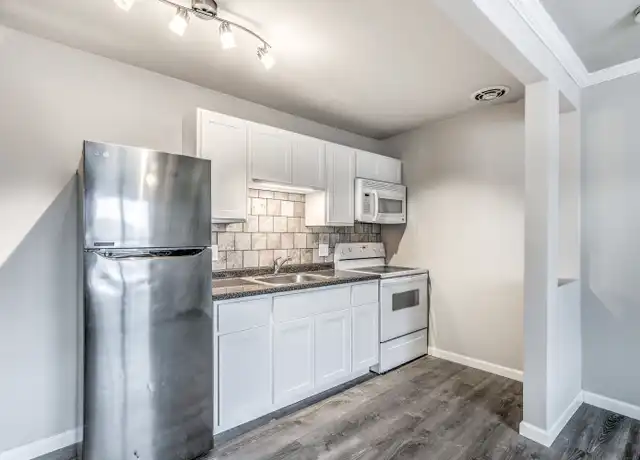 Property at 3398 High Ridge Blvd Unit 16, High Ridge, MO, 63049, 1 bed, 1 bath, [object Object]