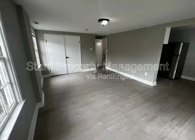Property at 18 W Park St Unit 1, Westerville, OH, 43081, 0 beds, 1 bath, [object Object]