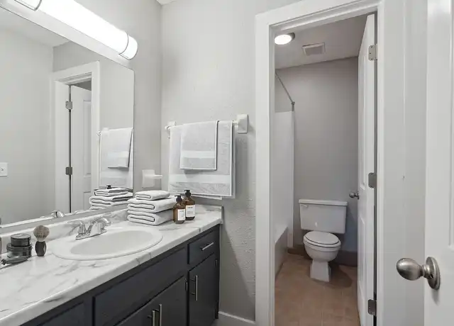 Property at Nottingham Apartments - 228 Sanders Ferry Rd, Hendersonville, TN, 37075, 1 bed, 1 bath, [object Object]