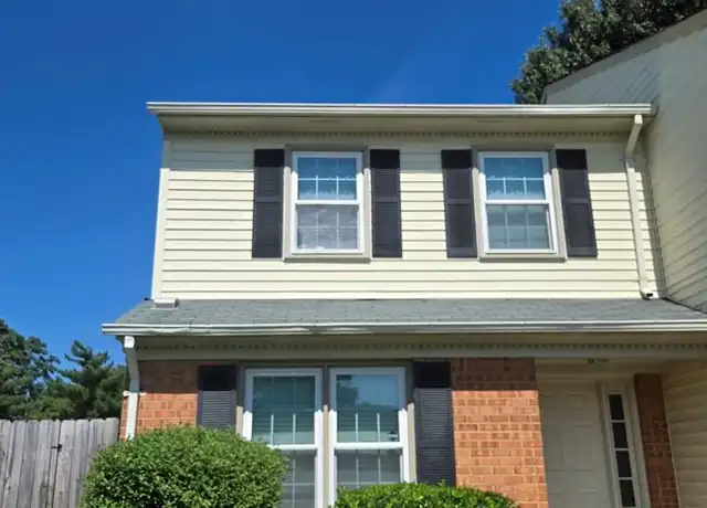 Property at 916 Jay Are Ct, Virginia Beach, VA, 23462, 2 beds, 2.5 baths, [object Object]