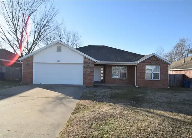 Property at 906 SW Navajo Dr, Bentonville, AR, 72712, 3 beds, 2 baths, [object Object]