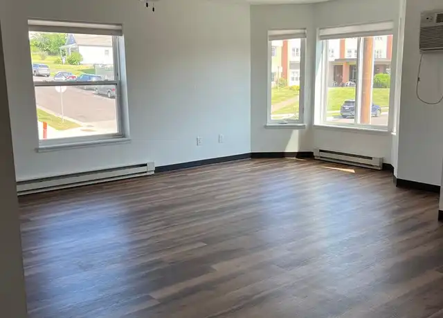 Property at 730 E 2nd St Unit 207, Duluth, MN, 55805, 1 bed, 1 bath, [object Object]