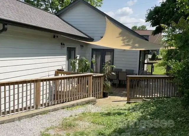 Property at 1405 Russell St Unit B, Nashville, TN, 37206, 2 beds, 1 bath, [object Object]