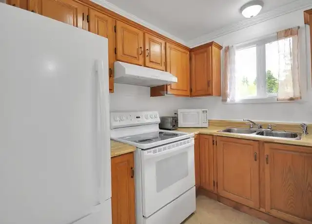 Property at 112 Ruelle, San Antonio, TX, 78209, 1 bed, 1 bath, [object Object]