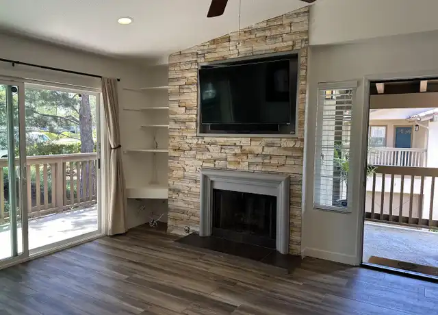 Property at 24 Acalla, Rancho Santa Margarita, CA, 92688, 2 beds, 2 baths, [object Object]