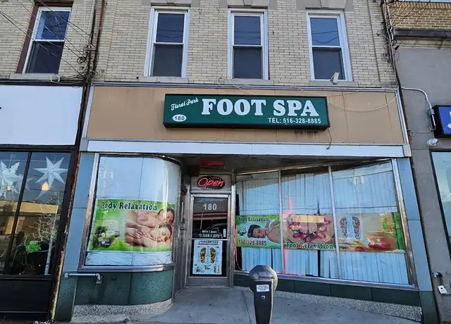 Property at 180 Jericho Tpke Unit 2R, Floral Park, NY, 11001, 1 bed, 1 bath, [object Object]