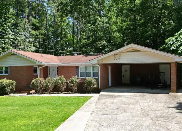 Property at 5 Circle Dr, Hampton, GA, 30228, 3 beds, 2 baths, [object Object]