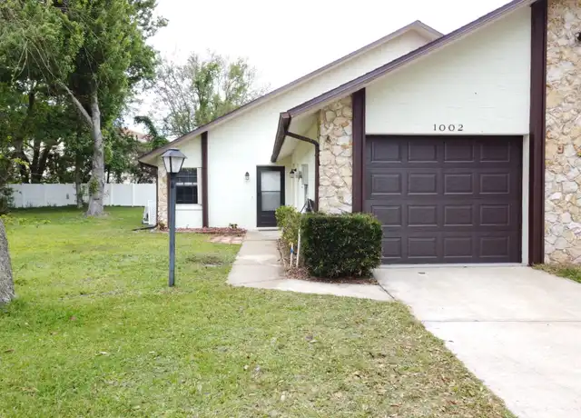 Property at 1002 Stonybrook Cir, Port Orange, FL, 32127, 3 beds, 2 baths, [object Object]