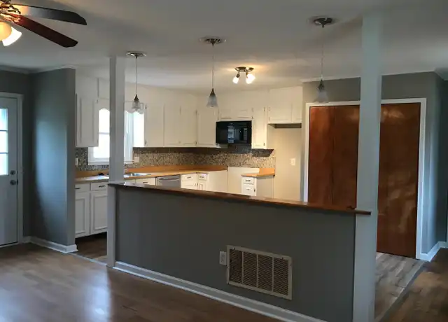 Property at 1008 Davenport Rd, Simpsonville, SC, 29680, 3 beds, 1.5 baths, [object Object]