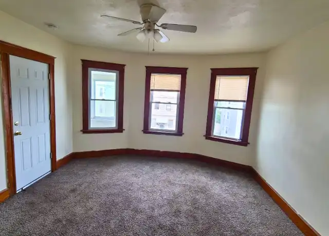 Property at 116 Miller St Unit 3, New Britain, CT, 06053, 2 beds, 1 bath, [object Object]