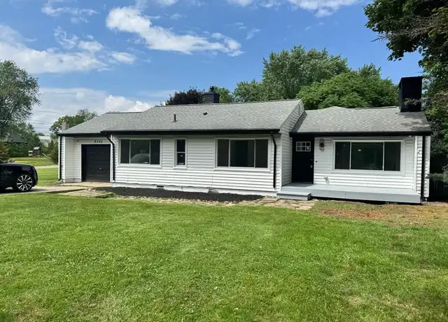 Property at 2590 Walnut Lake Rd, West Bloomfield, MI, 48323, 2 beds, 1 bath, [object Object]