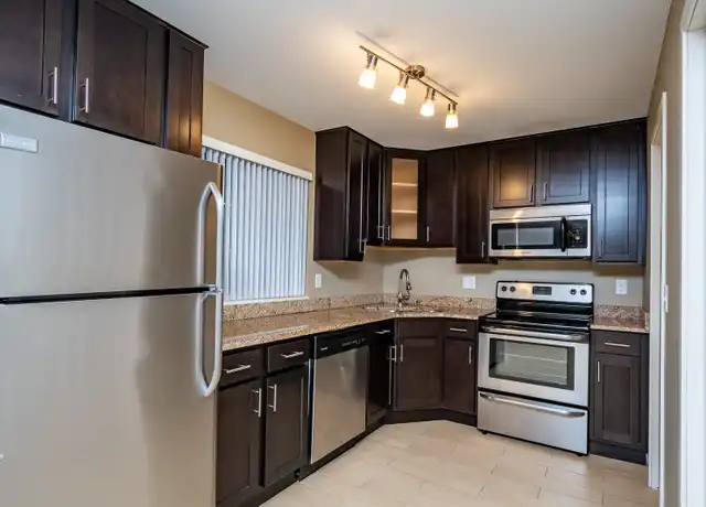 Property at 203 6th St #3, Coralville, IA, 52241, 1 bed, 1 bath, [object Object]