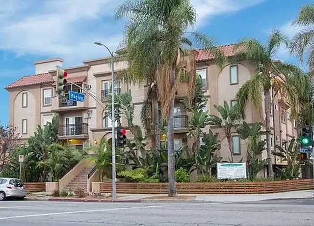 Property at 9344 National Blvd, Los Angeles, CA, 90034, 2 beds, 2 baths, [object Object]