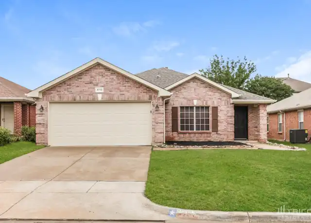 Property at 4716 Shell Ridge Dr, Fort Worth, TX, 76133, 3 beds, 2 baths, [object Object]