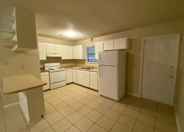 Property at 129 Twin Trees Dr, Defuniak Springs, FL, 32433, 2 beds, 1 bath, [object Object]