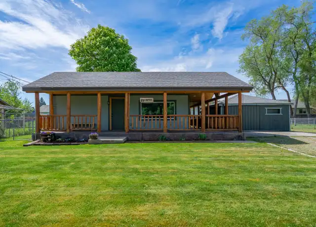 Property at 10914 E 10th Ave, Spokane Valley, WA, 99206, 2 beds, 2 baths, [object Object]